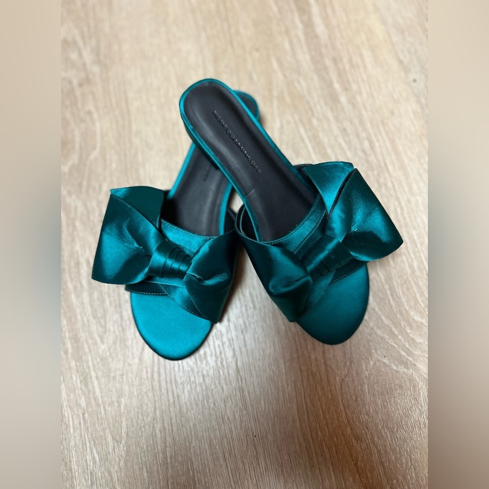 REBECCA MINKOFF Tropical Green Calista Bow Sandal, size 6 - Picture 6 of 10